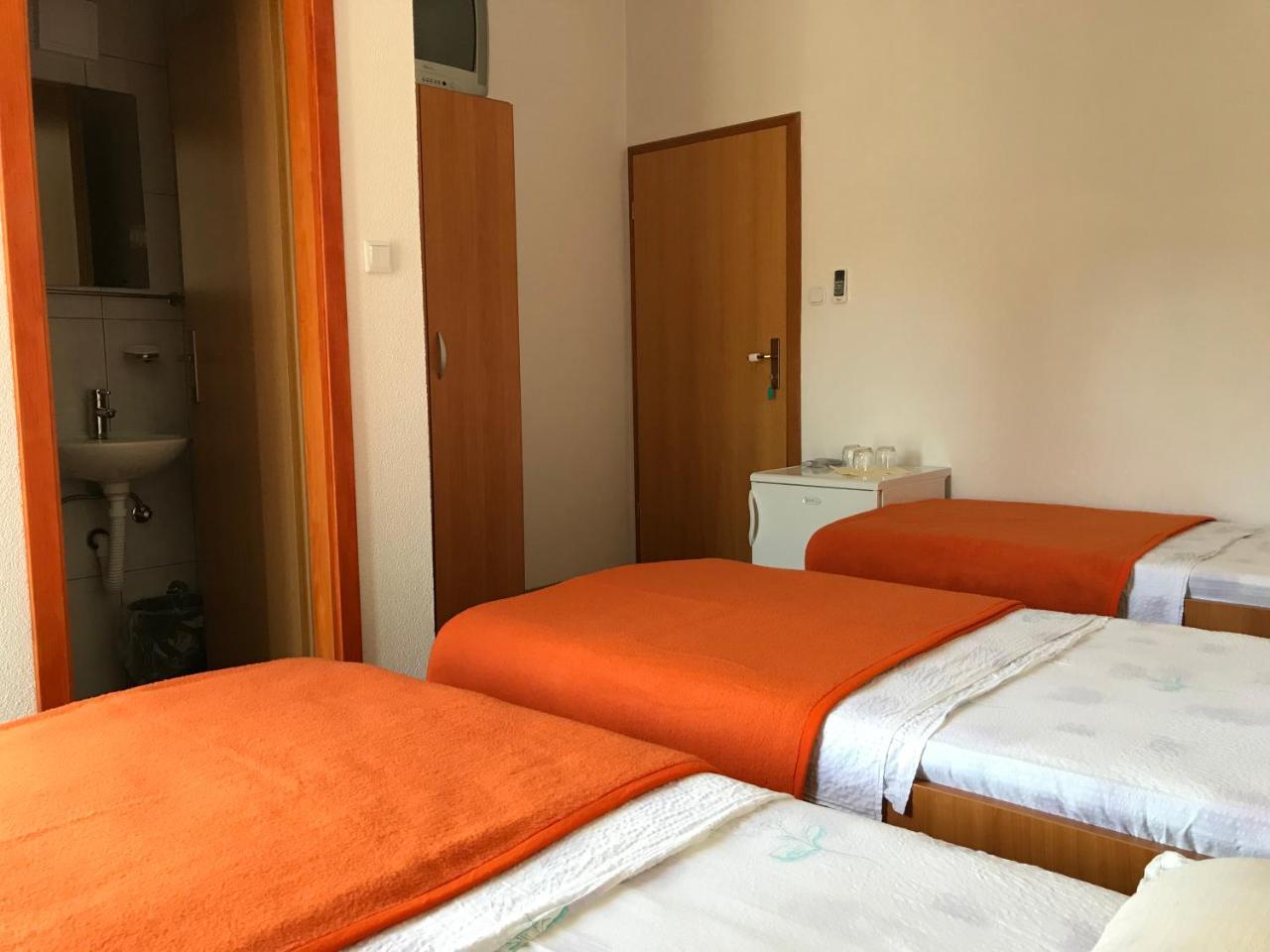 Room Ivana Неум Экстерьер фото