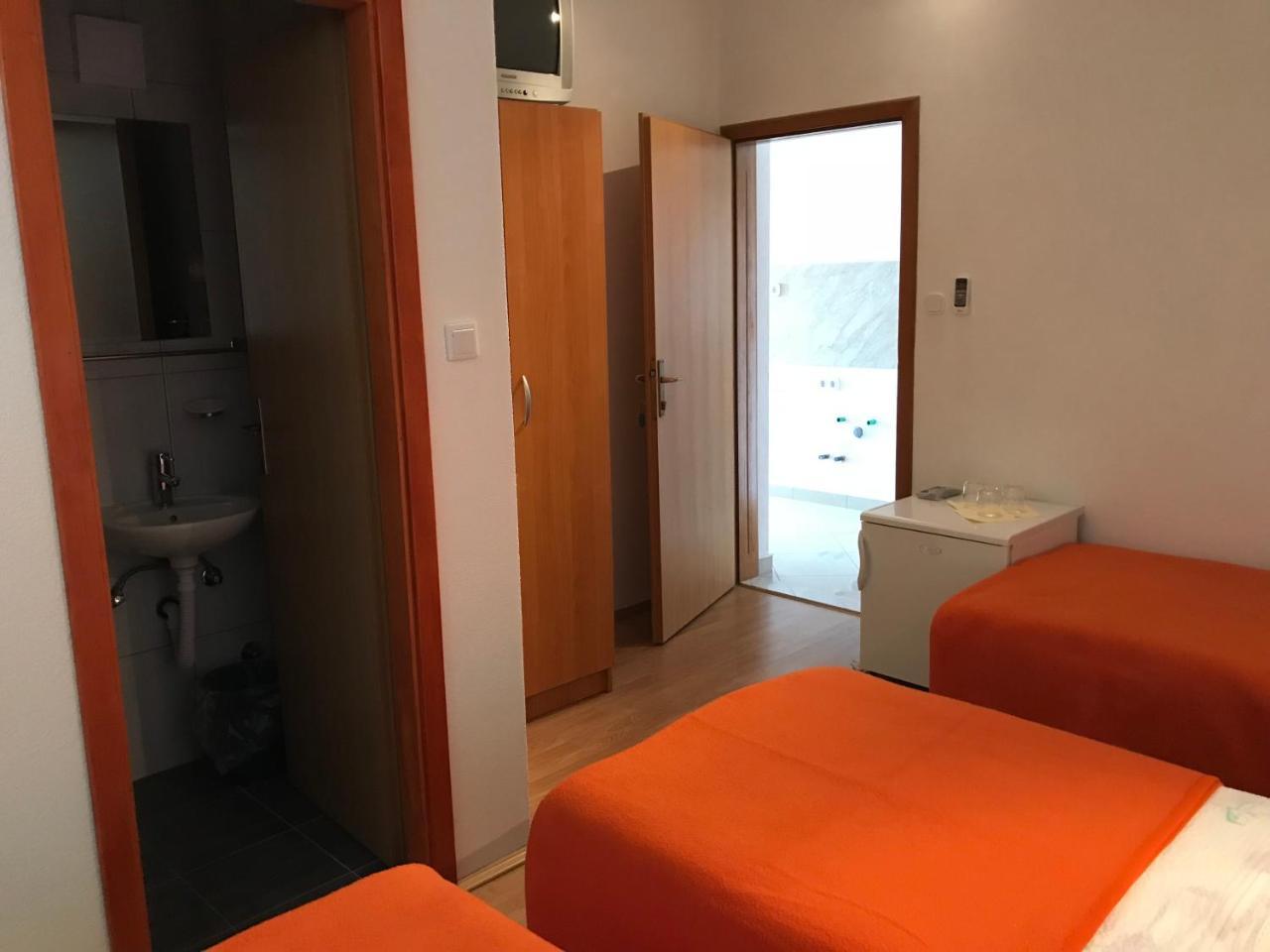 Room Ivana Неум Экстерьер фото